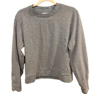 Outdoor Voices crewneck sweatshirt gray size medium FUC F0927